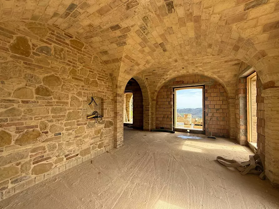 Immagine 10 di Rustico / casale in vendita  a Ripatransone