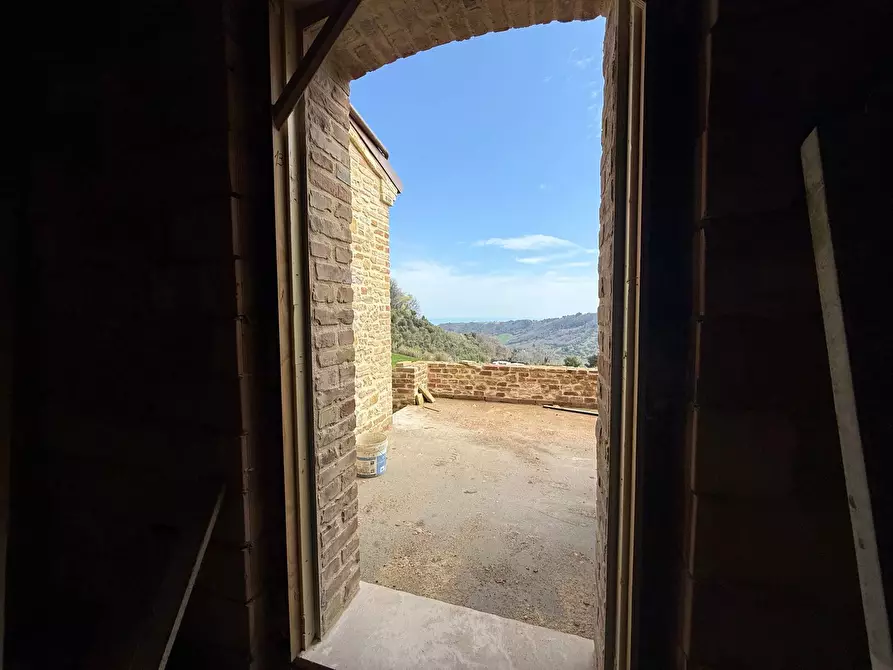 Immagine 18 di Rustico / casale in vendita  a Ripatransone