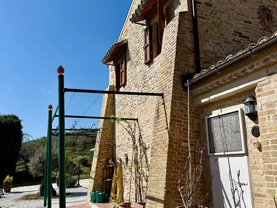 Immagine 2 di Rustico / casale in vendita  in Contrada Tesino 265 a San Benedetto Del Tronto