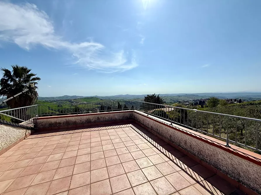 Immagine 5 di Rustico / casale in vendita  in Contrada Tesino 265 a San Benedetto Del Tronto