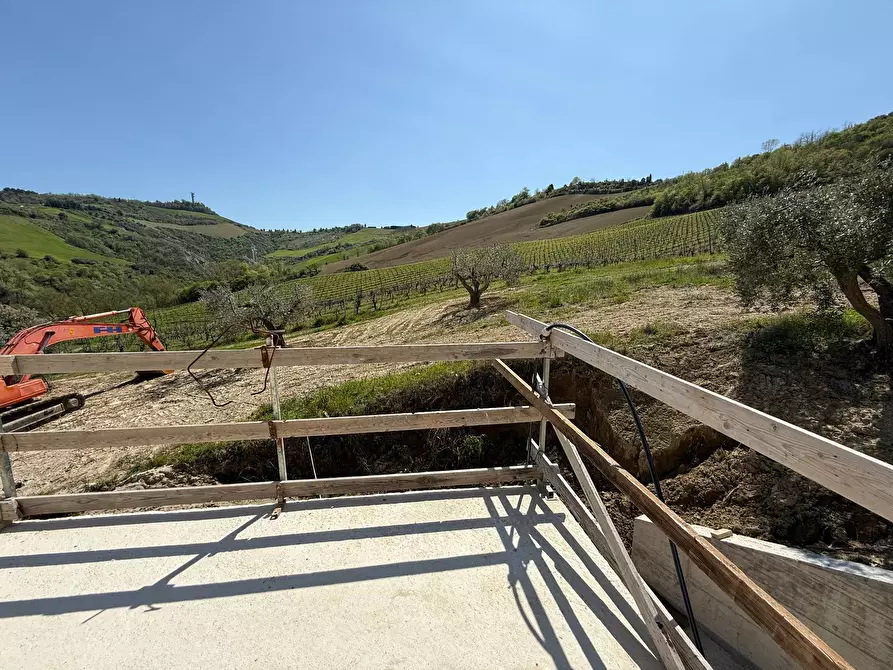 Immagine 21 di Rustico / casale in vendita  in Collevecchio a Ripatransone