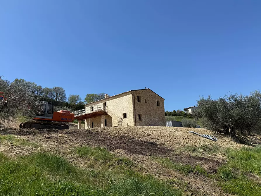 Immagine 24 di Rustico / casale in vendita  in Collevecchio a Ripatransone