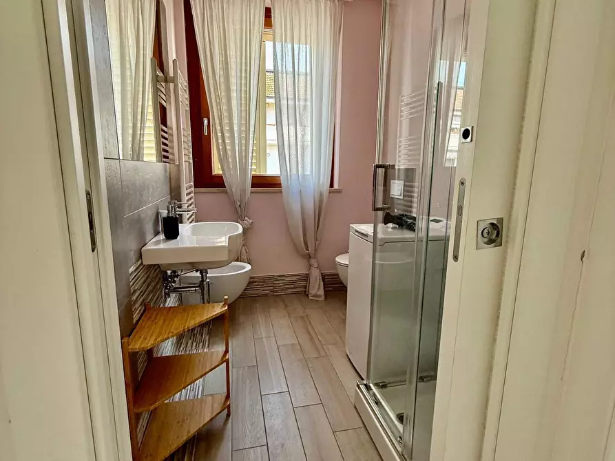 Immagine 5 di Appartamento in vendita  a San Benedetto Del Tronto