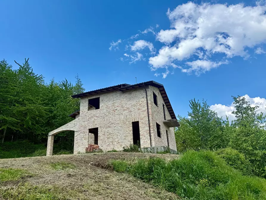 Immagine 7 di Rustico / casale in vendita  a Castignano