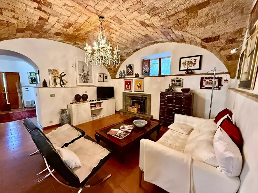 Immagine 21 di Rustico / casale in vendita  in Contrada Tesino a San Benedetto Del Tronto
