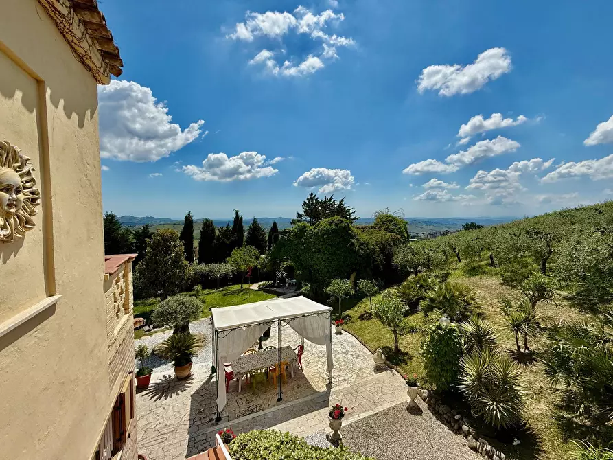 Immagine 43 di Rustico / casale in vendita  in Contrada Tesino a San Benedetto Del Tronto