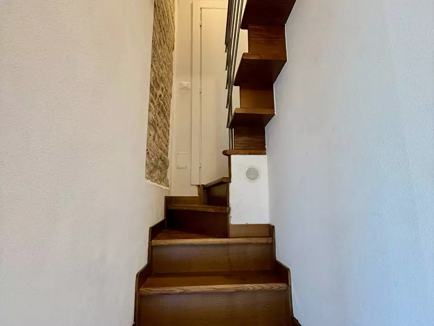 Immagine 13 di Appartamento in vendita  in via Cimicone 6 a Cossignano