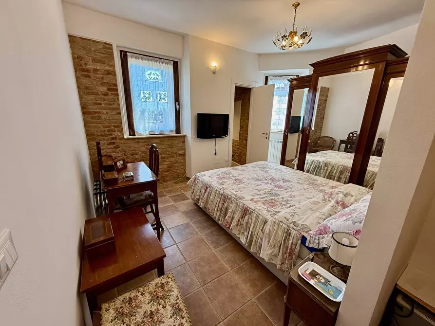 Immagine 21 di Appartamento in vendita  in via Cimicone 6 a Cossignano