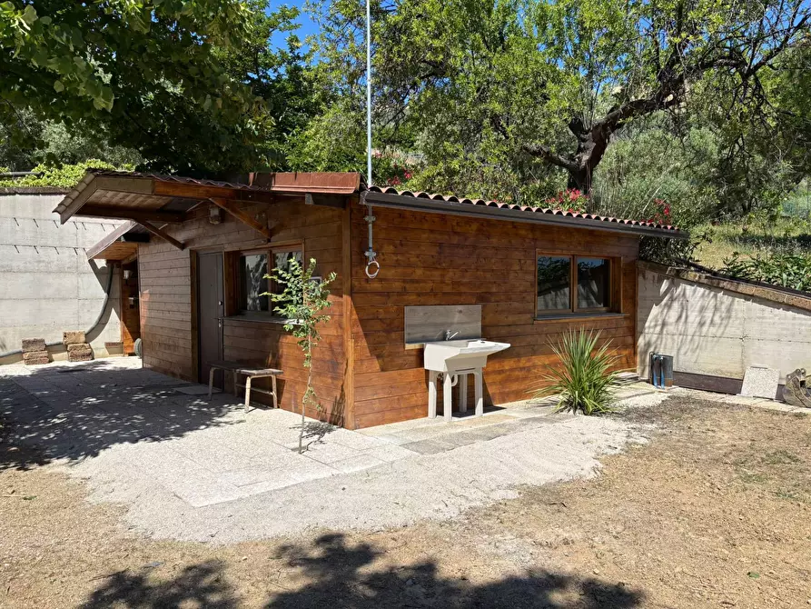Immagine 34 di Villa in vendita  a Ancarano