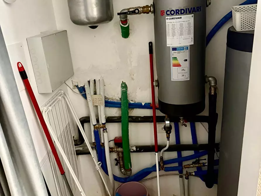 Immagine 9 di Casa indipendente in vendita  a Altidona