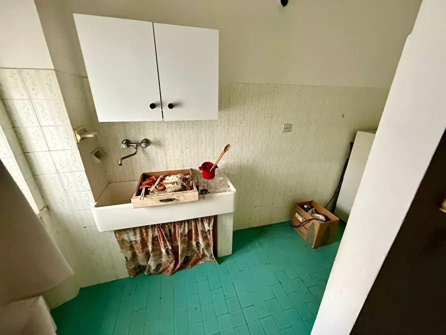 Immagine 19 di Rustico / casale in vendita  in via Lava a Offida