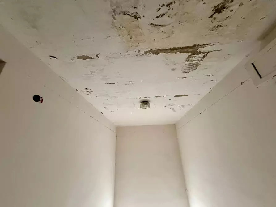 Immagine 23 di Rustico / casale in vendita  in via Lava a Offida