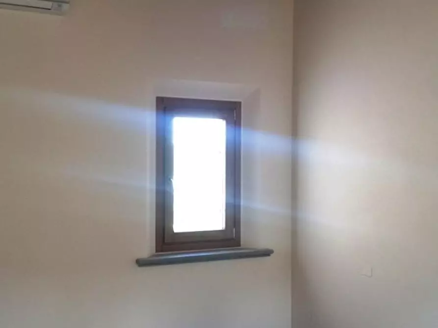 Immagine 10 di Ufficio in affitto  a Empoli