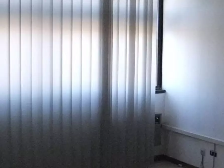 Immagine 2 di Ufficio in affitto  a Vinci