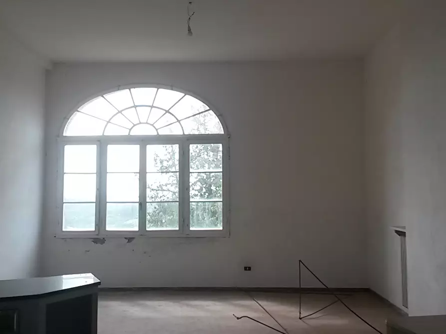 Immagine 6 di Casa semindipendente in vendita  a Empoli