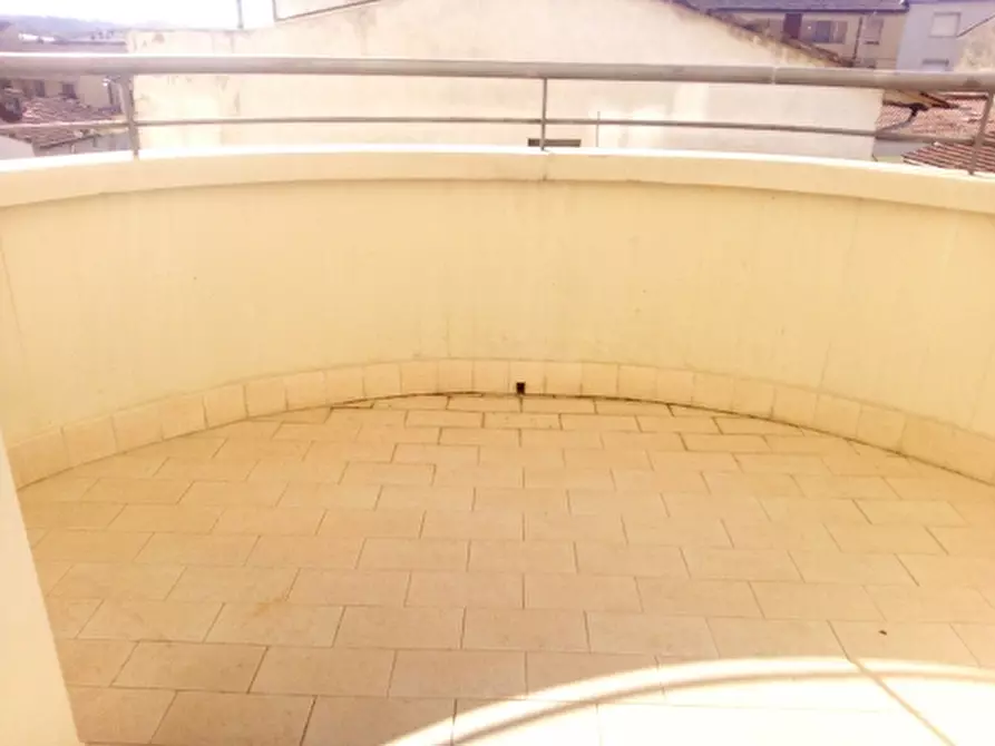 Immagine 7 di Appartamento in affitto  a Empoli