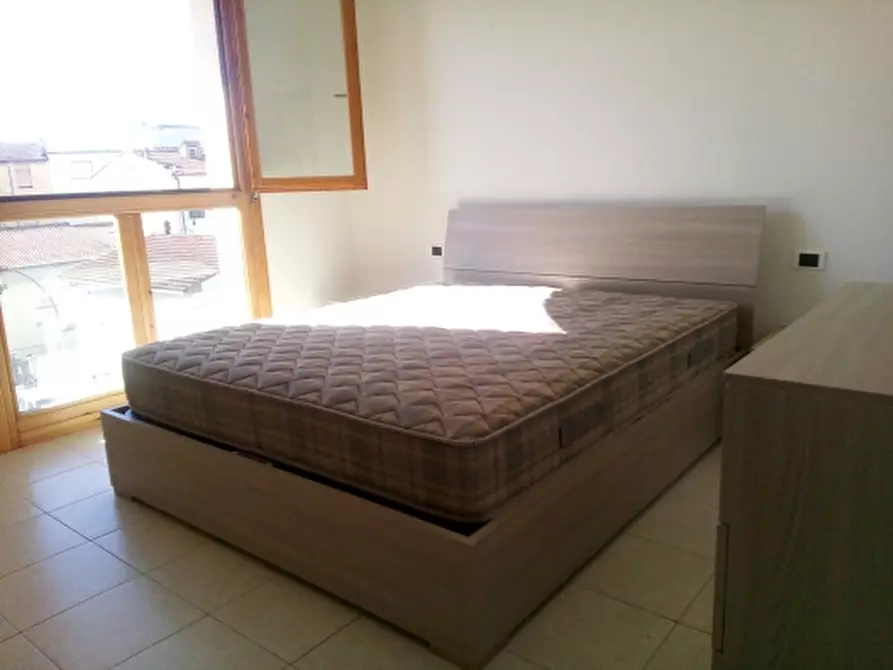 Immagine 11 di Appartamento in affitto  a Empoli