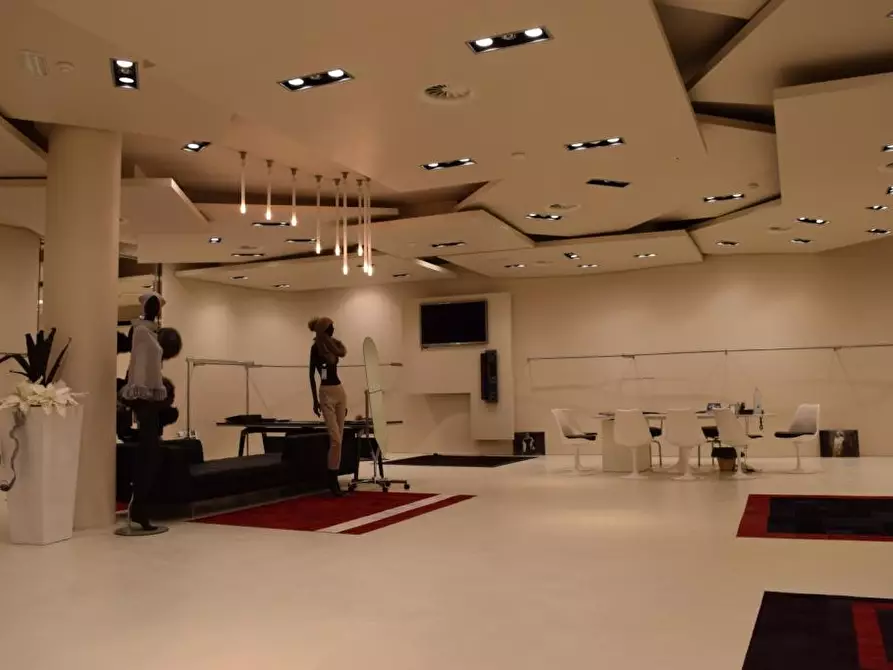 Immagine 22 di Capannone industriale in affitto  a Montelupo Fiorentino