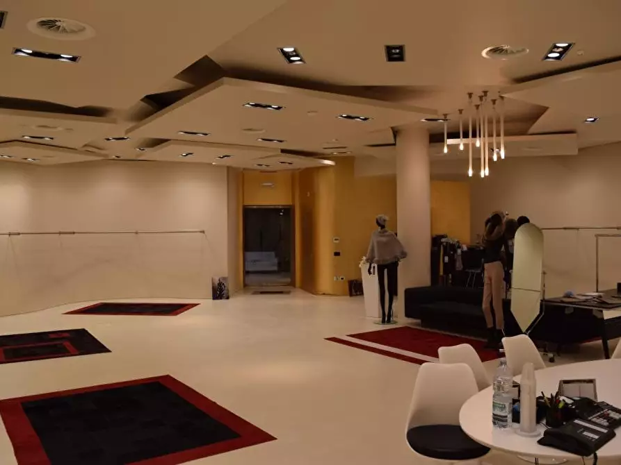 Immagine 23 di Capannone industriale in affitto  a Montelupo Fiorentino