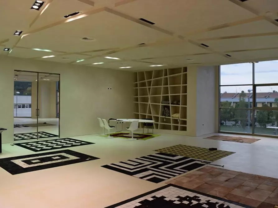 Immagine 33 di Capannone industriale in affitto  a Montelupo Fiorentino