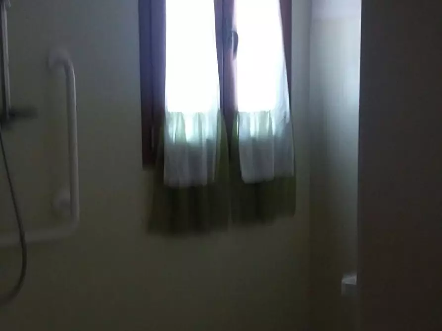 Immagine 5 di Camera in affitto  a San Miniato