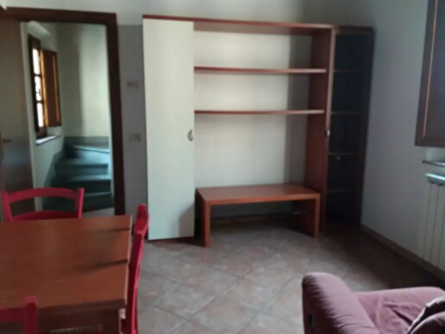 Immagine 4 di Appartamento in affitto  a Empoli
