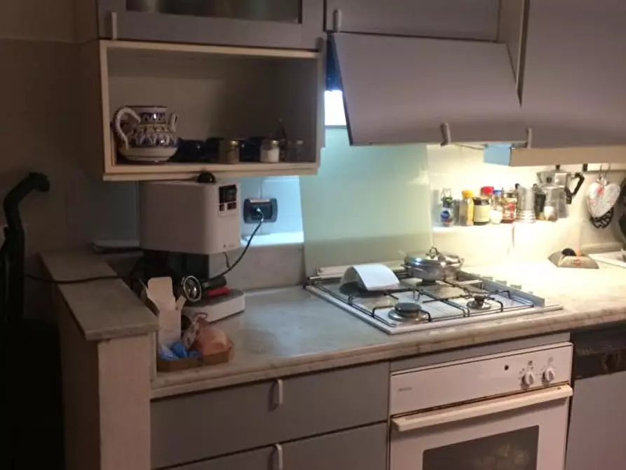 Immagine 3 di Appartamento in vendita  a Capraia E Limite