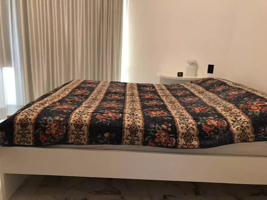 Immagine 15 di Loft/Open space in affitto  a Empoli