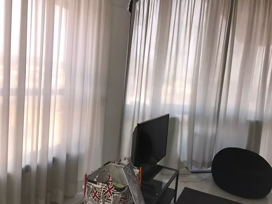 Immagine 3 di Loft/Open space in affitto  a Empoli