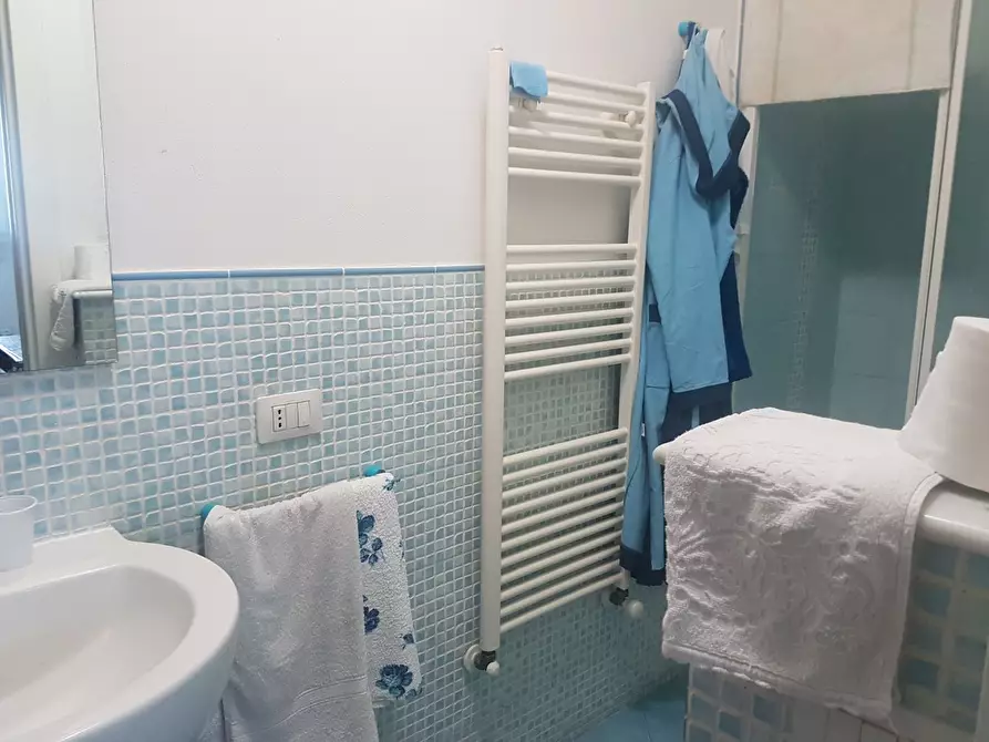 Immagine 7 di Appartamento in affitto  a Empoli