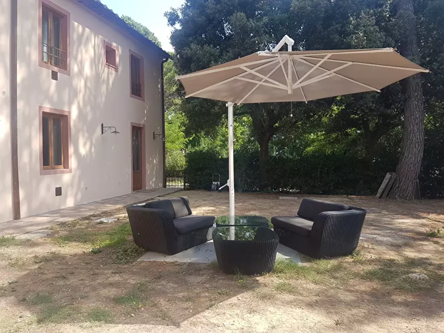 Immagine 5 di Residence in affitto  a Vinci