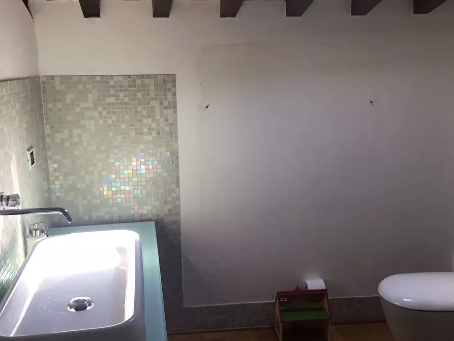 Immagine 10 di Loft/Open space in affitto  a Montelupo Fiorentino