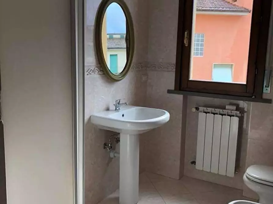 Immagine 7 di Appartamento in affitto  a Empoli