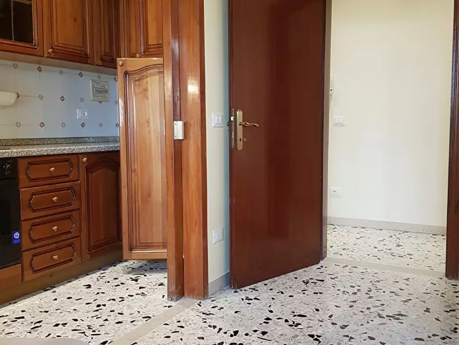 Immagine 5 di Appartamento in affitto  a Empoli