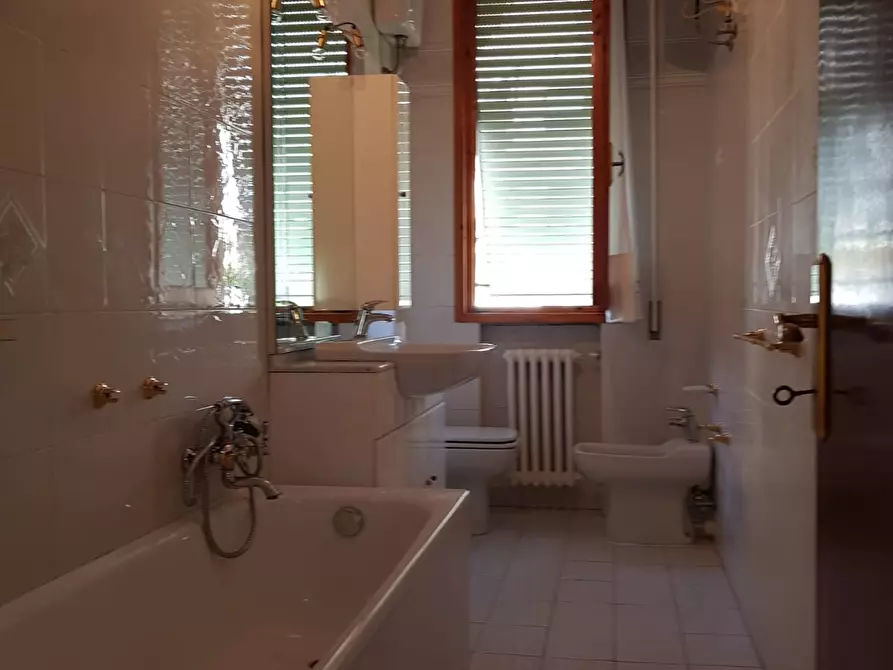 Immagine 6 di Appartamento in affitto  a Empoli