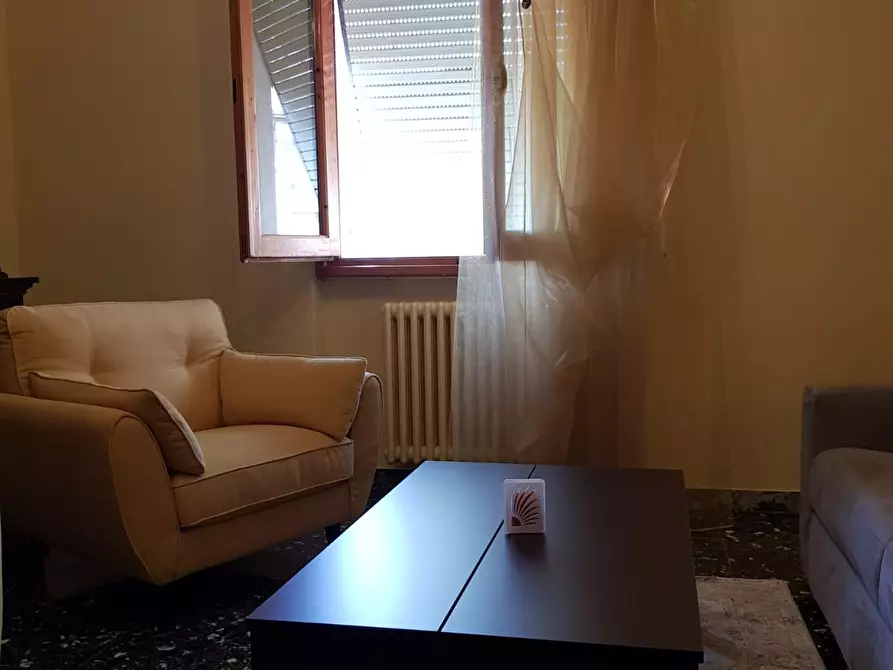Immagine 12 di Appartamento in affitto  a Empoli