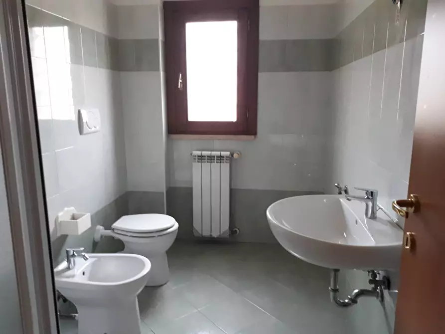 Immagine 6 di Appartamento in affitto  a Santa Croce Sull'arno