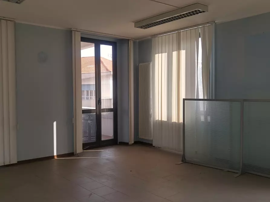 Immagine 6 di Ufficio in affitto  in Via Paolo Regis 1 a Chivasso
