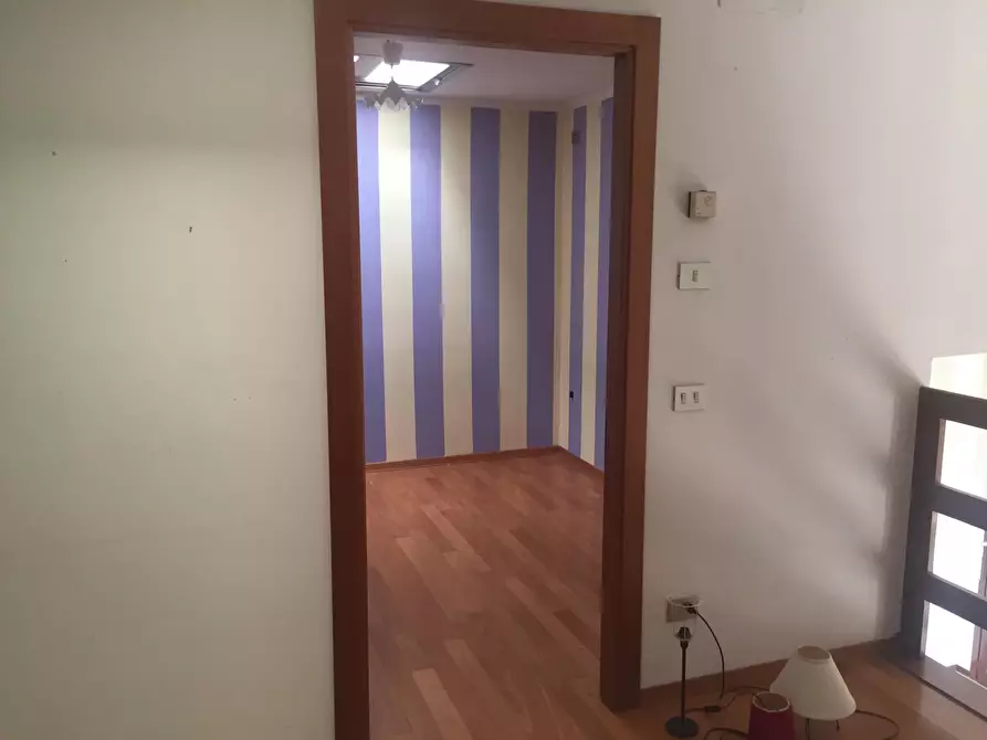 Immagine 9 di Appartamento in affitto  a Empoli