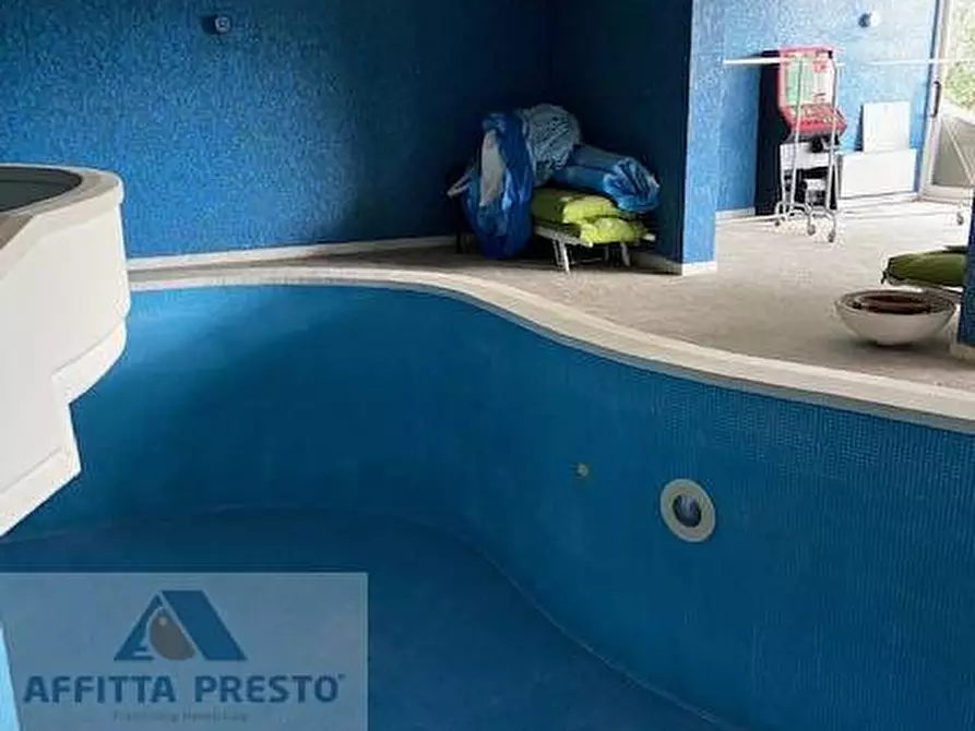 Immagine 18 di Villetta a schiera in affitto  a Empoli