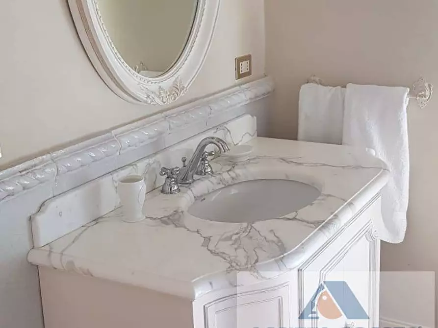 Immagine 15 di Villetta a schiera in affitto  a Montespertoli