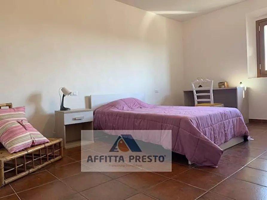 Immagine 2 di Camera in affitto  a Empoli