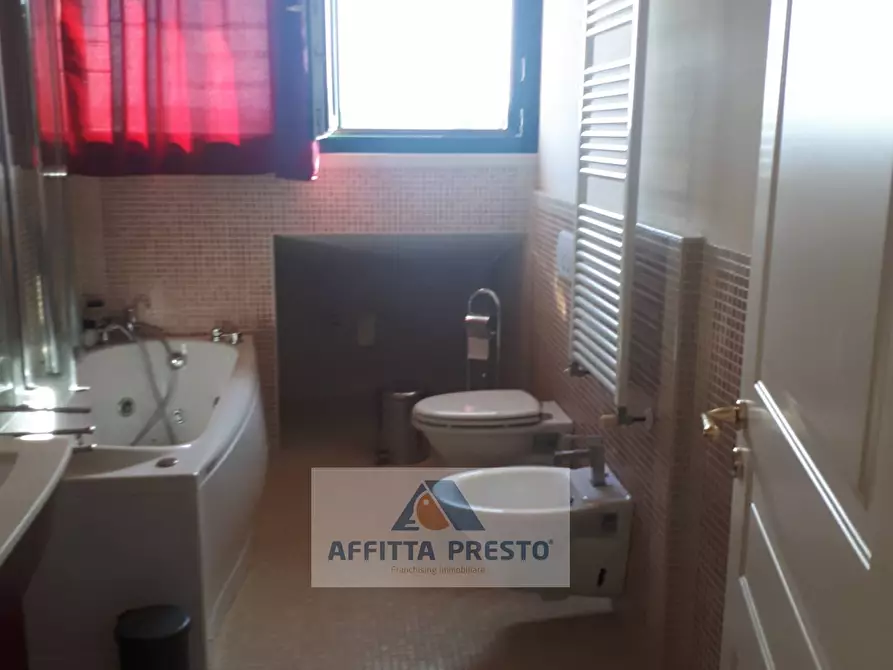 Immagine 8 di Appartamento in affitto  a Empoli