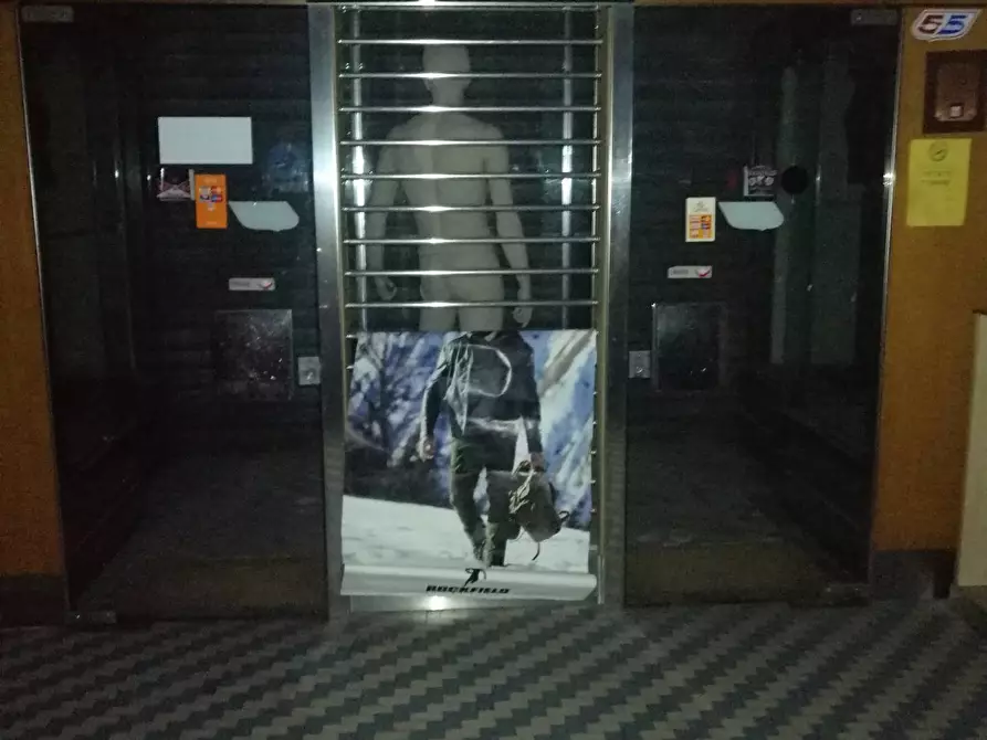 Immagine 3 di Negozio in affitto  a Montelupo Fiorentino