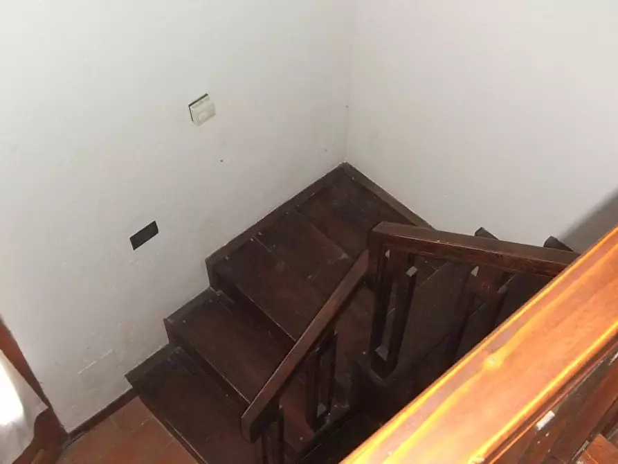 Immagine 12 di Appartamento in affitto  a Vinci