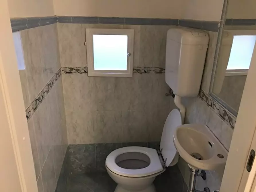 Immagine 9 di Appartamento in affitto  a Empoli