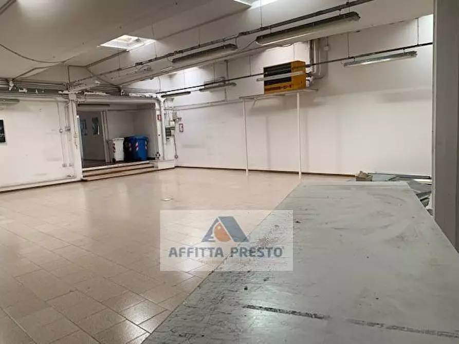 Immagine 8 di Laboratorio in affitto  a Empoli