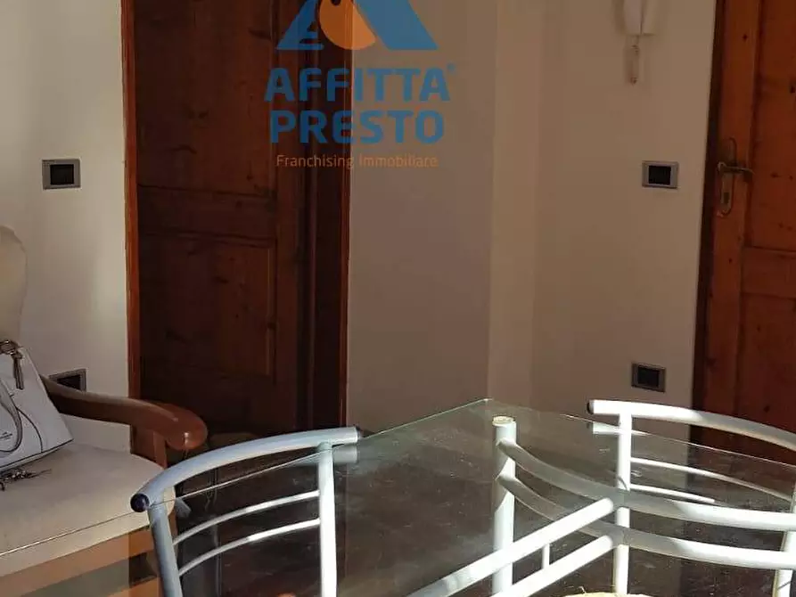 Immagine 3 di Appartamento in affitto  a Capraia E Limite