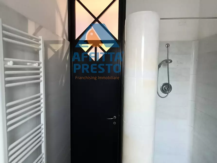 Immagine 14 di Appartamento in affitto  a Empoli