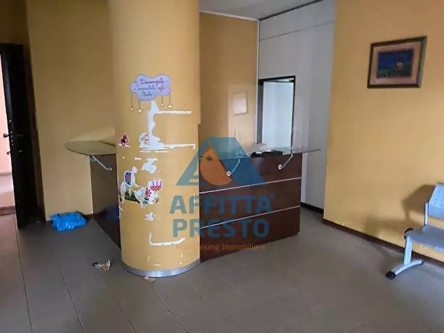 Immagine 13 di Ufficio in affitto  a San Miniato